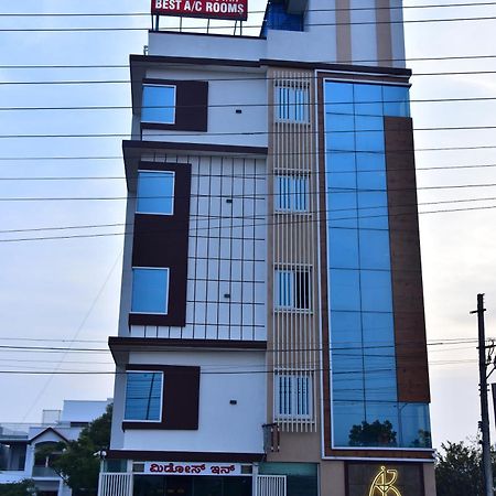 Meadows Inn Maisur Dış mekan fotoğraf