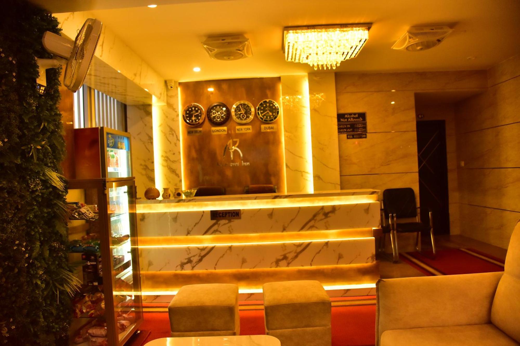 Meadows Inn Maisur Dış mekan fotoğraf