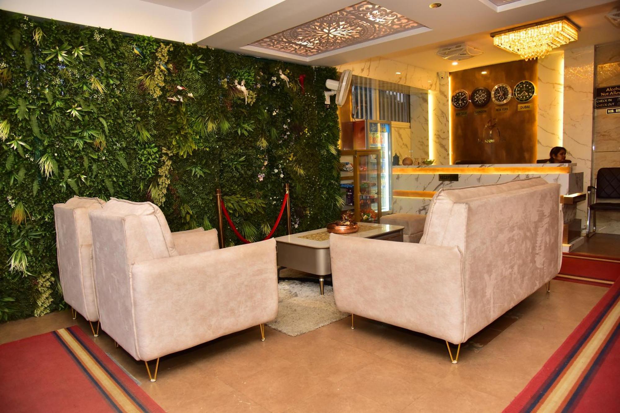 Meadows Inn Maisur Dış mekan fotoğraf