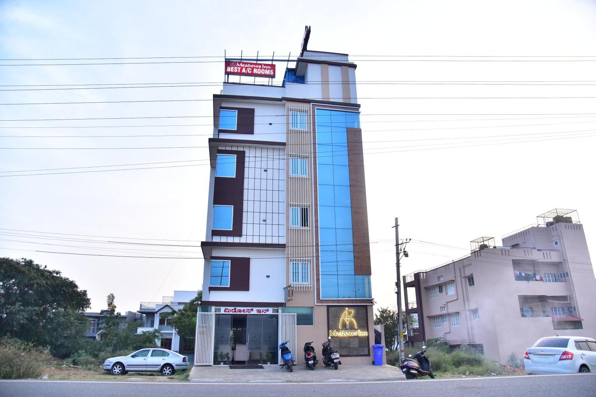 Meadows Inn Maisur Dış mekan fotoğraf