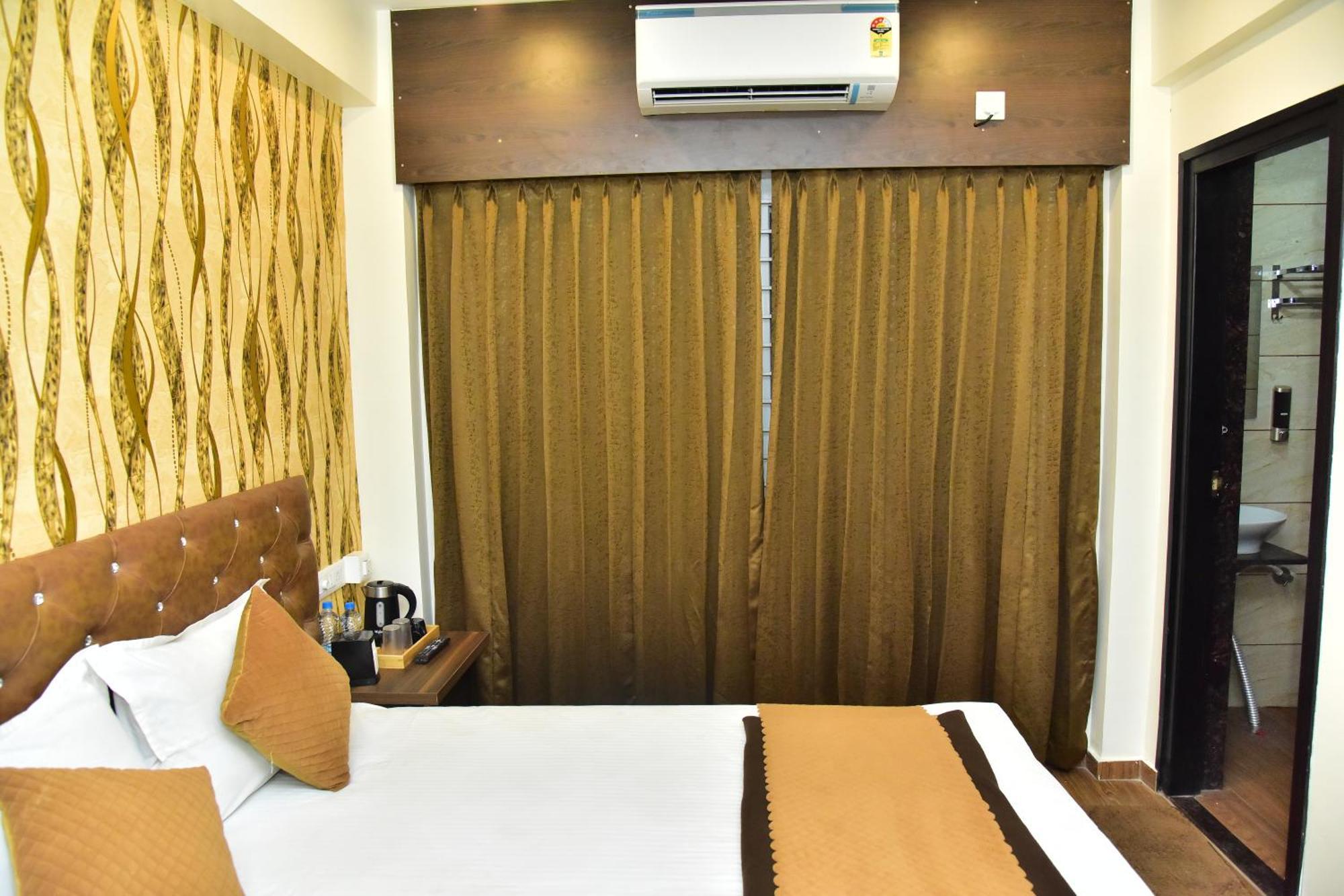 Meadows Inn Maisur Dış mekan fotoğraf